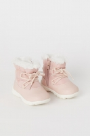 Bottines chaudement doublées 7.99 €