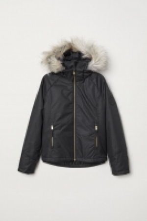 Veste matelassée à capuche 16.99 €