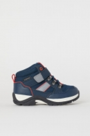 Baskets imperméables 29.99 €