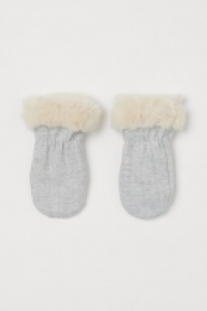 Moufles chaudement doublées 2.99 €