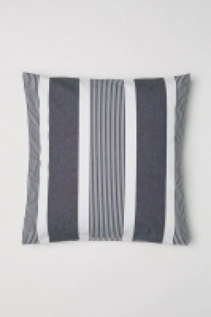 Housse de coussin rayée 6.99 €