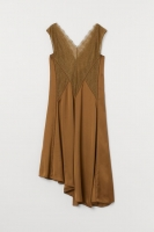 Robe en satin 43.99 €