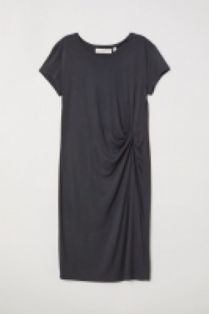Robe en jersey à effet drapé 8.99 €
