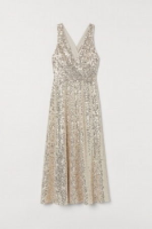 Robe à encolure en V 58.99 €