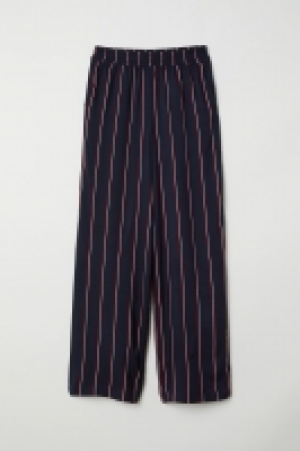 Pantalon ample 5.99 €
