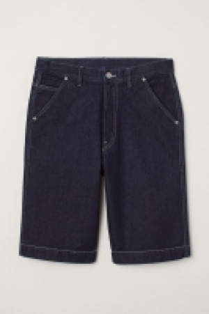 Short Loose Fit Skater 11.99 €