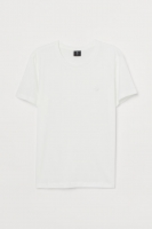T-shirt avec broderie 7.99 €