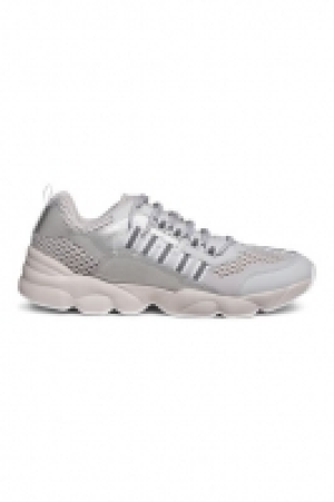 Baskets en mesh 23.99 €