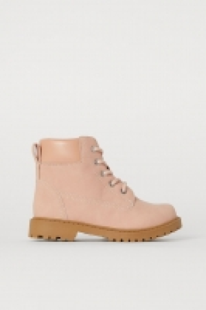Bottines chaudement doublées 13.99 €