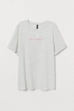 T-shirt avec motif 4.99 €