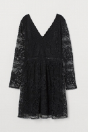 Robe à encolure en V 38.99 €