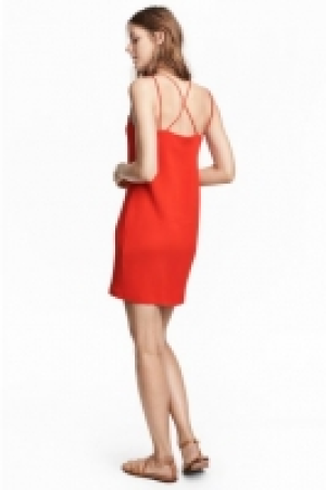 Robe en tissu armuré 11.99 €