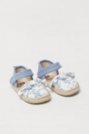 Sandales 8.99 €