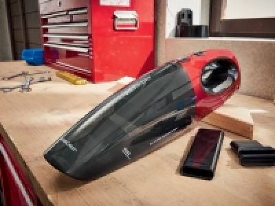 Aspirateur à main eau et poussière 19.99 €
