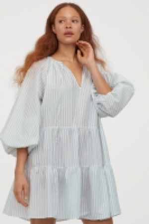 Robe à manches bouffantes 12.99 €