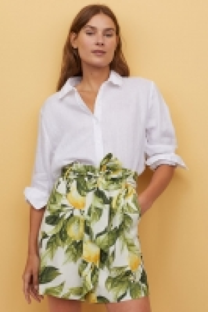 Short avec liens à nouer 12.99 €