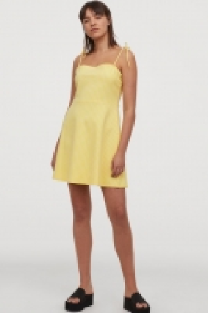 Robe en jersey à motif 4.99 €