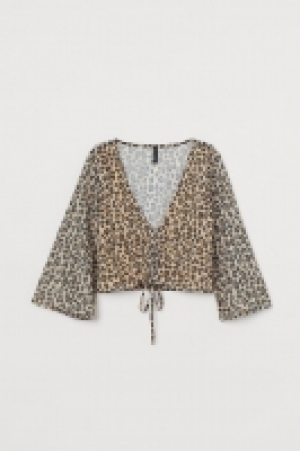 Blouse brodée de paillettes 12.99 €