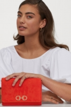 Pochette 9.99&nbsp;&euro;