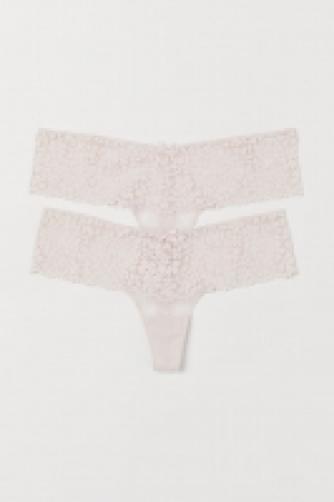 Lot de 2 culottes Thong 6.99 €