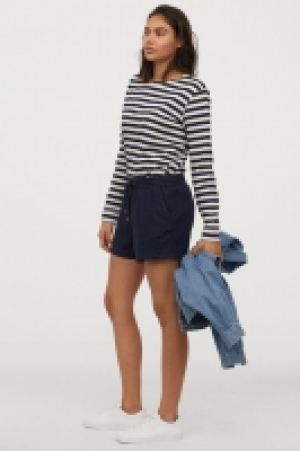 Short en lin mélangé 9.99 €