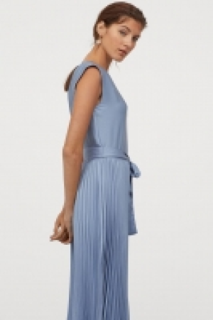 Robe plissée 19.99 €