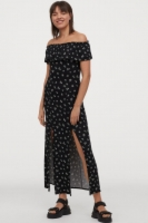 Robe épaules dénudées 12.99 €