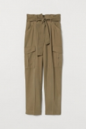 Pantalon paper bag 6.99 €