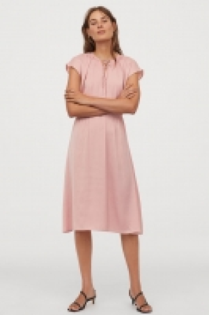 Robe en satin 14.99 €