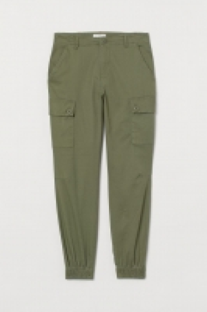 Pantalon cargo en coton 17.99 €