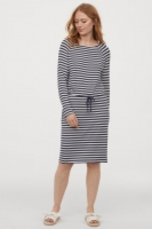 MAMA Robe dallaitement 9.99 €