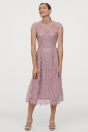 Robe de longueur mi-mollet 34.99 €