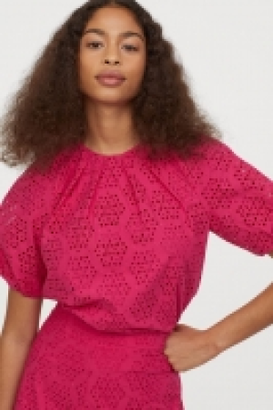 Blouse avec broderie anglaise 17.99 €