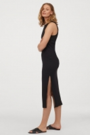 Robe côtelée 7.99 €