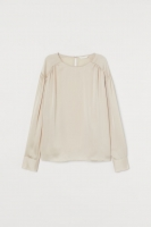 Blouse à manches chauve-souris 7.99 €