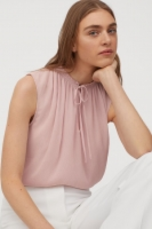 Blouse à smocks 8.99 €