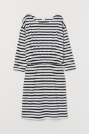 Robe en modal mélangé 6.99 €
