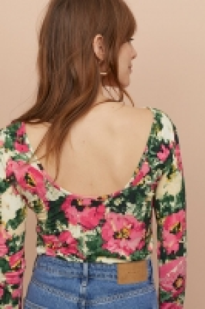Top avec dos décolleté 6.99 €