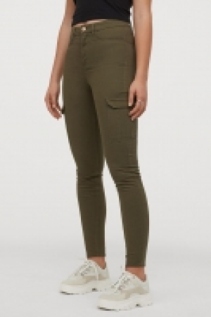 Pantalon cargo 9.99 €
