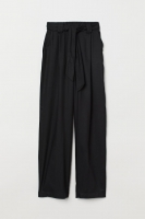 Pantalon large 5.99 €