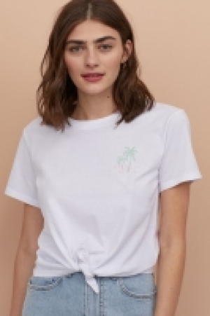 T-shirt avec base nouée 6.99 €
