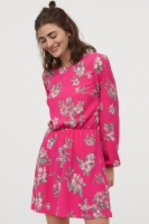 Robe en crêpe 7.99 €