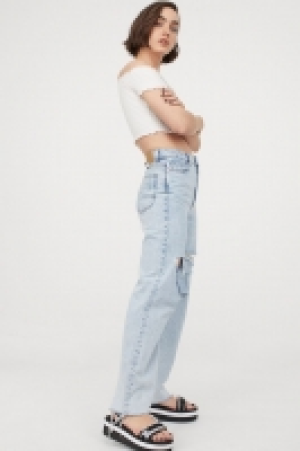 Top épaules nues smocké 5.99 €