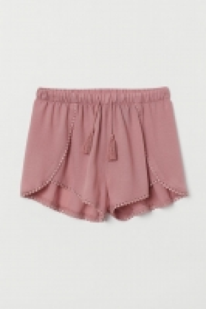 Short avec bords en dentelle 9.99 €
