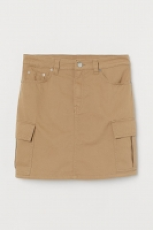 Jupe saharienne courte 8.99 €