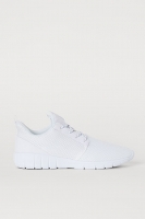 Baskets en mesh 14.99 €