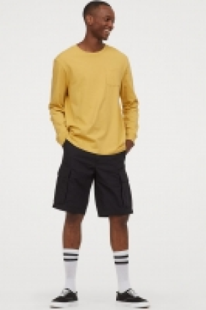 Short cargo en coton 9.99 €