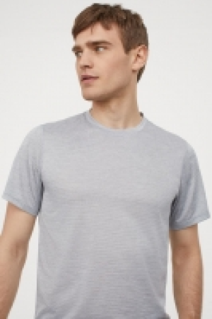 HM  T-shirt training Regular Fit
