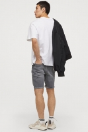 Short en jean Slim Fit 12.99 €