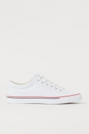 Tennis en toile 14.99 €